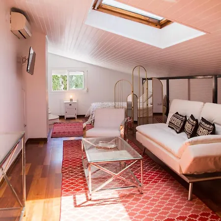 Suites Of Gatsby Appart hôtel *